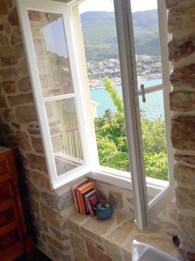 1836 Traditional House Vathy  Bagian luar foto